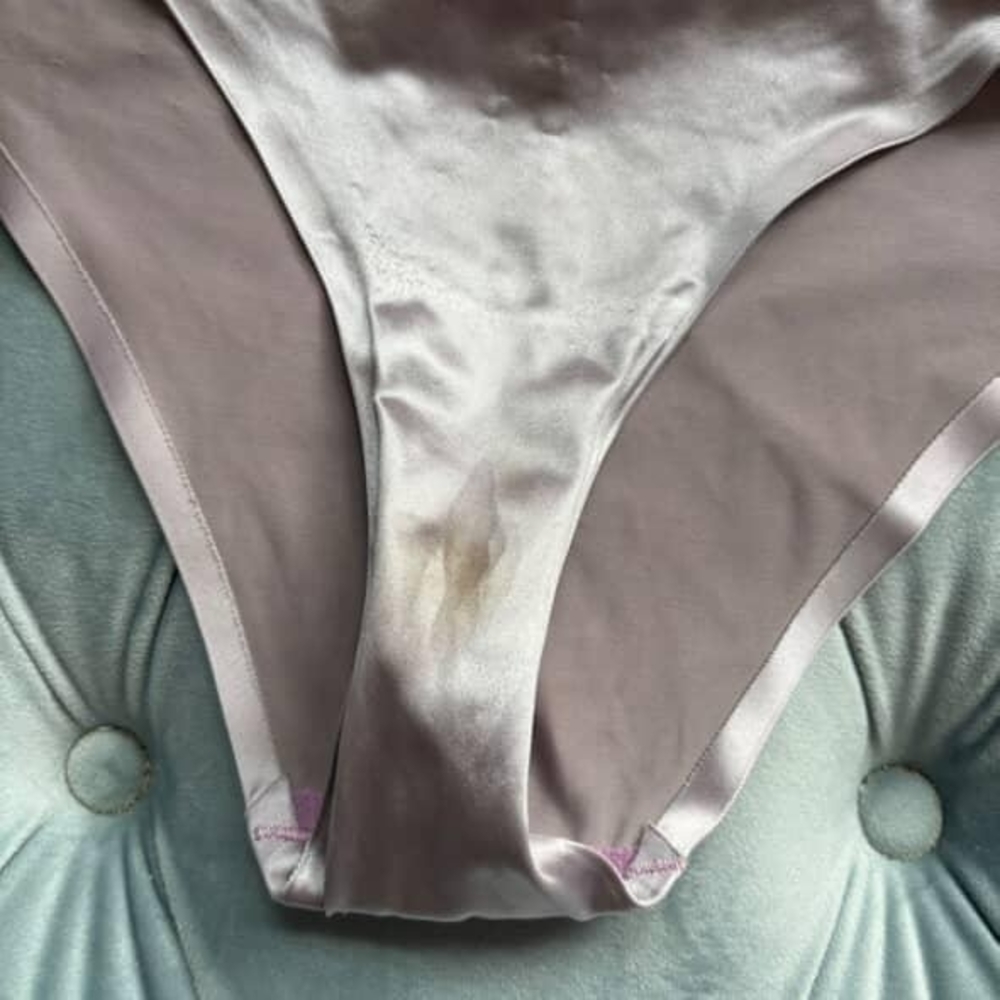 Juicy Couture Light Pink Satin Panties Underwear Women Size Small - Picture 2 of 6